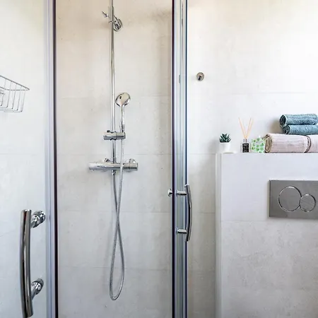 Akicity Campolide Alabaster Apartment Lisbon